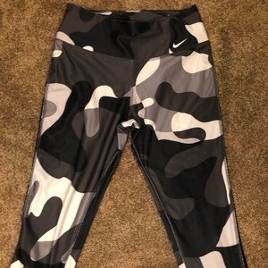 Nike leggings